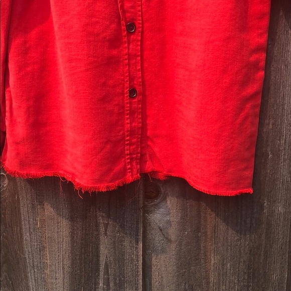 Zara bright red rayon slub button down. Size M - Picture 4 of 7